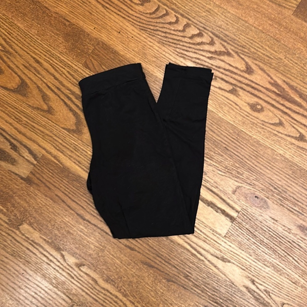 GUC Hue Black Leggings; Size M